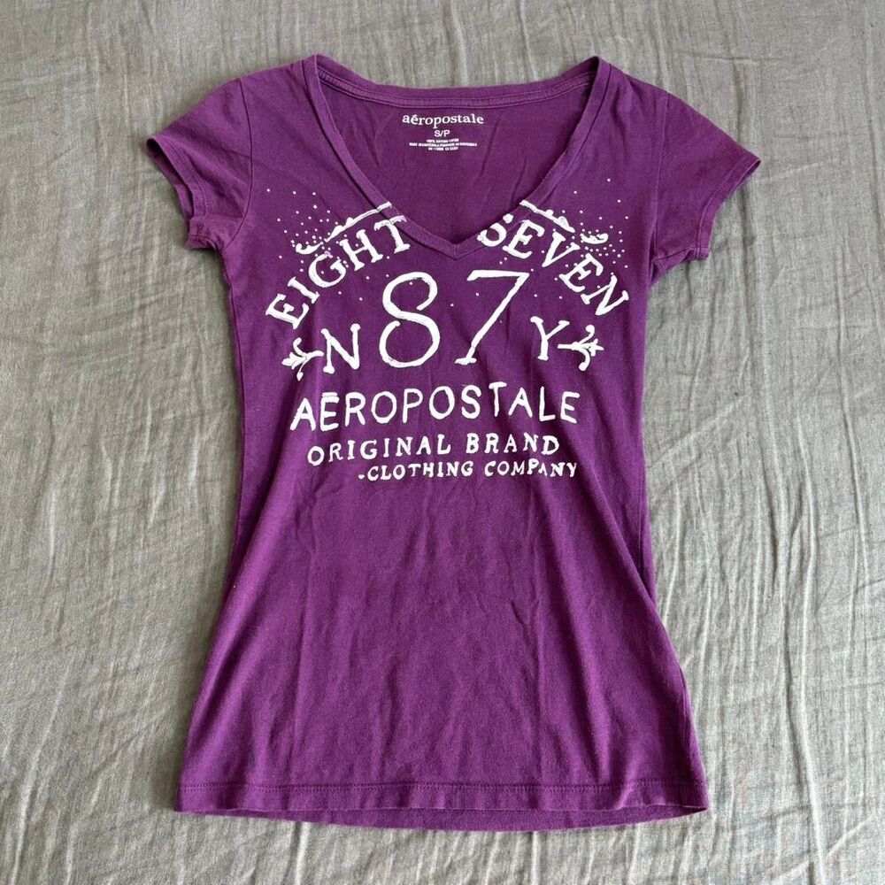 aeropostale y2k rhinestone tshirt